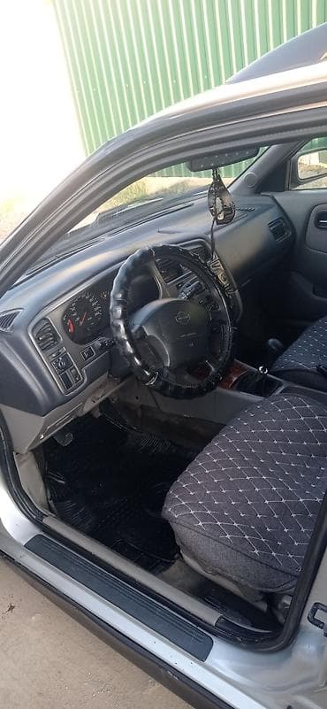 lexus is 200: Nissan Primera: 2000 г., 1.8 л, Ручные, Бензин, Универсал — 6