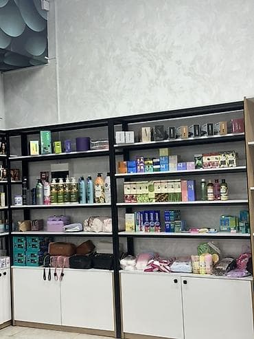 косметика б у: Полки для магазина продается . Каждая полка по 15000 — 1