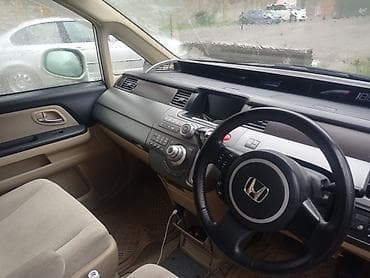 step vagon: Honda Stepwgn: 2005 г., 2 л, Автомат, Бензин, Кроссовер — 6