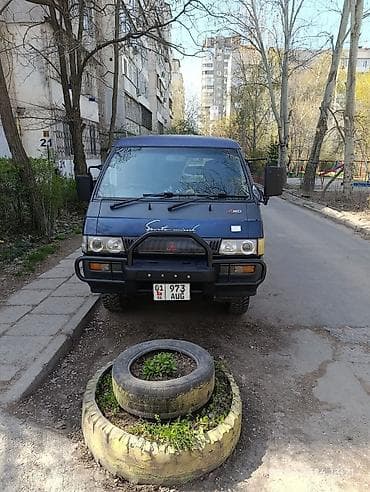 гелика: Mitsubishi Delica: 1996 г., 2.5 л, Автомат, Дизель, Минивэн — 5