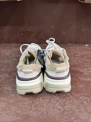термо кросовки: Кроссовки, 36, Nike, Б/у, цвет - Бежевый, Платная доставка — 2