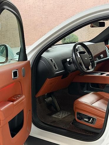 ford expedition: Lixiang L7: 2024 г., 1.5 л, Гибрид, Кроссовер — 8