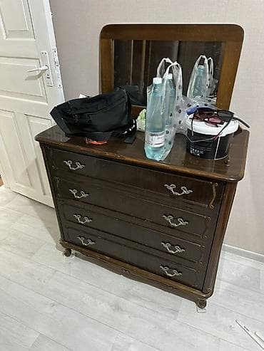 спальный гарнитур бишкек цены фото: Продаю Спальный гарнитур в классическом стиле, тёмное дерево, глянец — 1