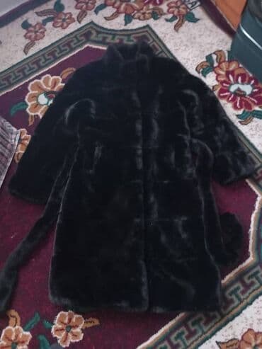 бу чехол: Шуба 
Размер М 42.44
3000 — 4