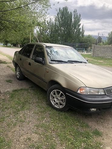 Daewoo Nexia: 2005 г., Бензин, Седан