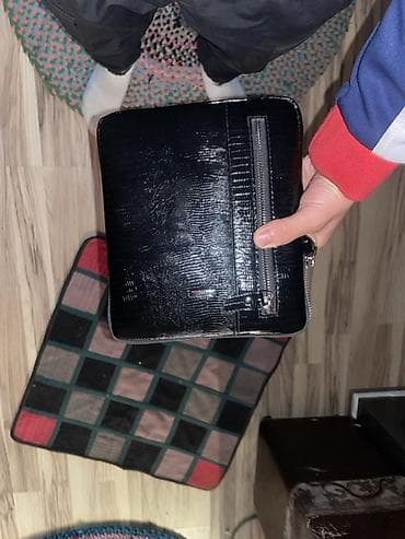 samsung z3: Мужская сумка-планшет из чёрной экокожи с тиснением под рептилию. - — 1