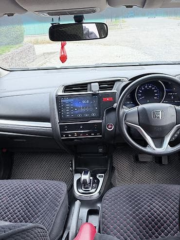 фит тюнинг: Honda Fit: 2015 г., 1.5 л, Автомат, Гибрид, Хэтчбэк — 4