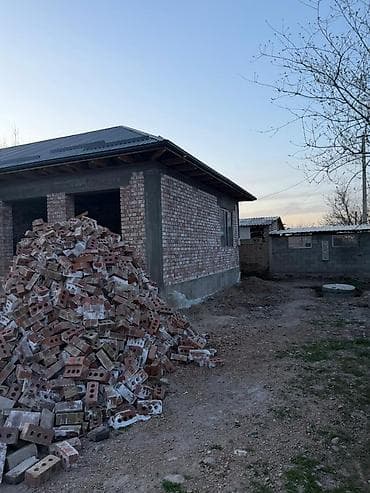 бетонные дома: Үй сатылат, жакшы салынган,фундамент бийик, сапатына 100% гарантия всё — 4