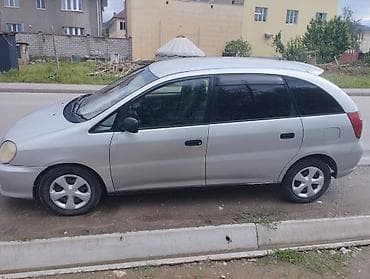 голф3 каропка: Toyota Nadia: 2000 г., 2 л, Автомат, Бензин — 3