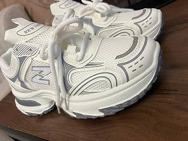 shoes: Новая.42-размер. Толстая подошва которая увеличивает рост при ношении — 9
