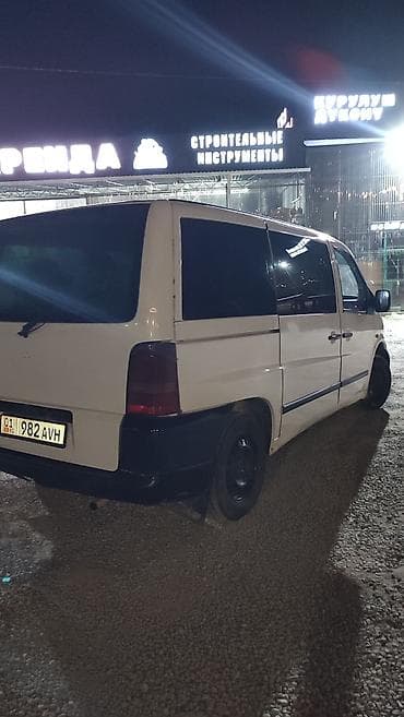 Mercedes-Benz Vito: 2001 г., 2.2 л, Механика, Дизель, Минивэн — 4