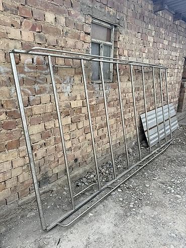 штукатурная сетка: Готовые перила, Материал: Нержавеющая сталь, Для лестницы, Б/у — 1