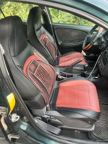 Toyota Avensis: 2001 г., 1.8 л, Механика, Газ, Седан — 6