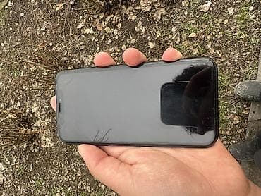 honor 10 lite: IPhone Xr, Б/у, 64 ГБ, Черный, Чехол, 76 % — 3