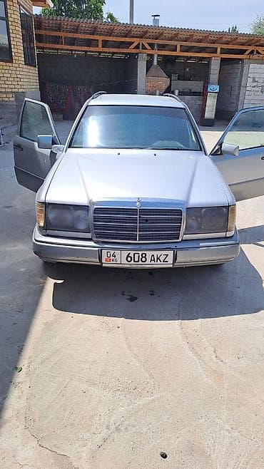 подушка стрим: Mercedes-Benz W124: 1992 г., 3 л, Механика, Дизель, Универсал — 4