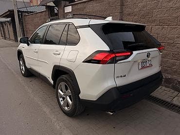 бампер 210 5 5: Toyota RAV4: 2021 г., 2.5 л, Автомат, Гибрид, Кроссовер — 5