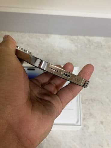 сколько стоят наушники p9: IPhone 14 Pro, Б/у, 256 ГБ, Matte Silver, Наушники, Зарядное устройство, Защитное стекло, 98 % — 4