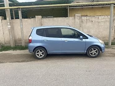 109 стиль: Honda Fit: 2002 г., Бензин — 3