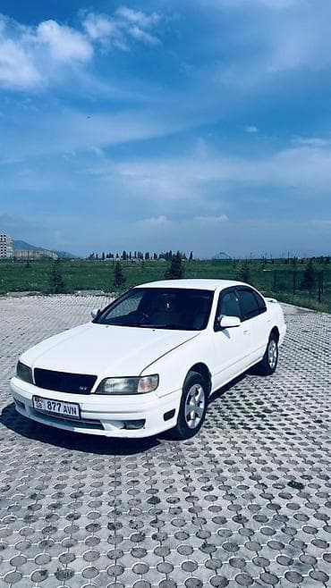 Nissan Bluebird: 1997 г., 2 л, Автомат, Бензин, Седан
