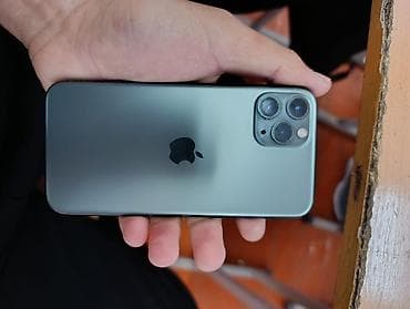 IPhone 11 Pro, Matte Midnight Green