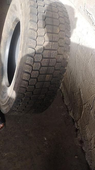 шины с диском: Грузовая шина GIANT 315/70 R22.5 - Тип: бескамерная дорожная/ведущая — 2