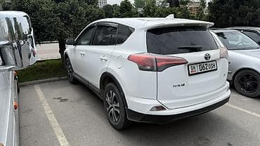 kia celtos: Toyota RAV4: 2018 г., 2.5 л, Автомат, Бензин, Кроссовер — 3