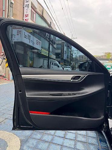 Продажа авто: Hyundai Grandeur: 2021 г., 3 л, Автомат, Газ, Седан — 10