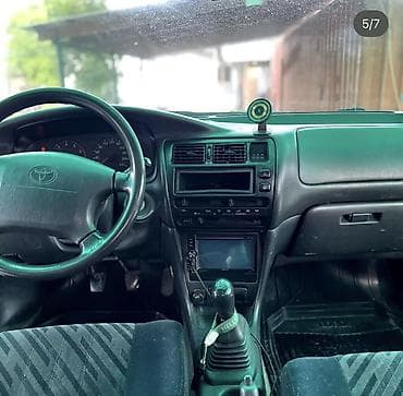 155 13: Toyota Corolla: 1996 г., 1.3 л, Механика, Бензин, Хэтчбэк — 3