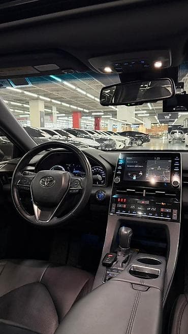 свет для видео: Toyota Avalon: 2019 г., 2.5 л, Вариатор, Гибрид, Седан — 5