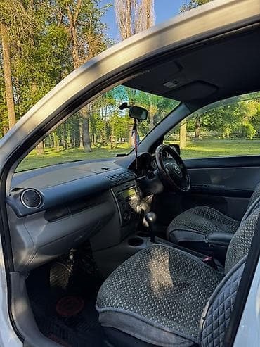 matiz 2013: Mazda Demio: 2004 г., 1.3 л, Автомат, Бензин, Хэтчбэк — 7