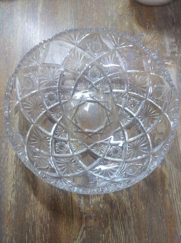 требуетсы в глобуз салатница: Салатница,фруктовница стеклянная новая глубокая красивая (диаметр 29 — 1