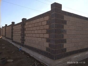 услуги разнорабочего: Кладка пескоблока, Забор рванный, стандартный,узкий, широкий — 10