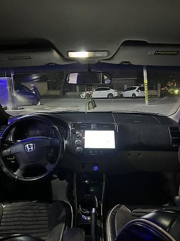 Продажа авто: Honda Civic: 2002 г., 1.5 л, Механика, Гибрид, Седан — 8
