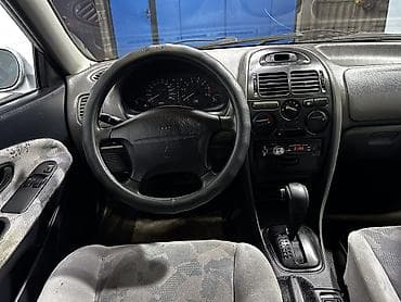 машина под выкуп: Mitsubishi Carisma: 1999 г., Автомат, Бензин, Хэтчбэк — 3