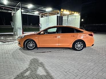 Продажа авто: Hyundai Sonata: 2018 г., Газ, Седан — 4