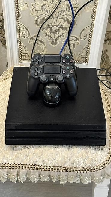 fire pc: PlayStation 4 Pro (PS4 Pro) с геймпадом DualShock 4 и зарядной — 1