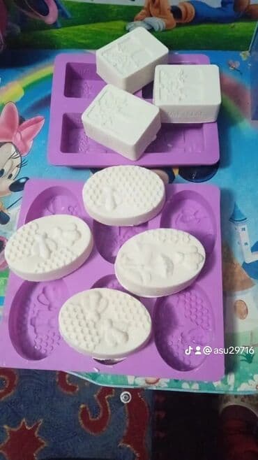 сколько стоит шоколадный букет: Подарочная композиция из мыла ручной работы в декоративной корзинке — 58