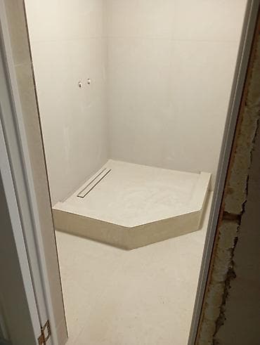 каменные мойки: Подготовка стен для укладки, Подготовка стен для грунтовки, Резка плитки | Керамическая плитка, Керамогранитая плитка, Мозаичная плитка | Вертикальная укладка, Диагональная укладка, Горизонтальная укладка Больше 6 лет опыта — 6