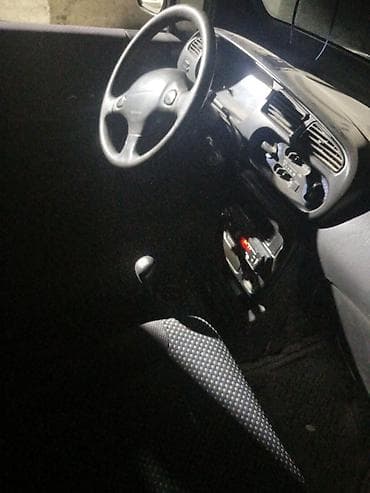 android teyes cc3: Honda Logo: 2000 г., 1.3 л, Механика, Бензин, Хэтчбэк — 1