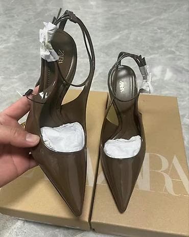Туфли: Лодочки ZARA на шпильке с ремешками вокруг щиколотки. - Материал — 5