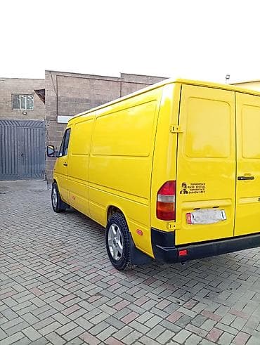 Derways: Легкий грузовик, Mercedes-Benz, Дубль, 2 т, Б/у — 5