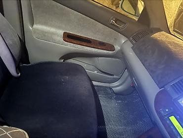 Toyota Allion/ Premio — интерьер и оснащение (правый руль) - Салон на