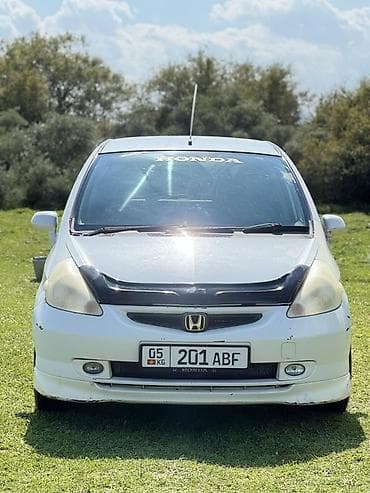 Унаа сатуу: Honda Fit: 2002 г., 1.3 л, Вариатор, Бензин, Хетчбек — 6