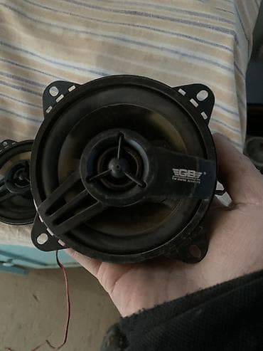 Тюнинг: Автозвуковой комплект: 1) Сабвуфер в цилиндрическом корпусе «Pioneer» — 5