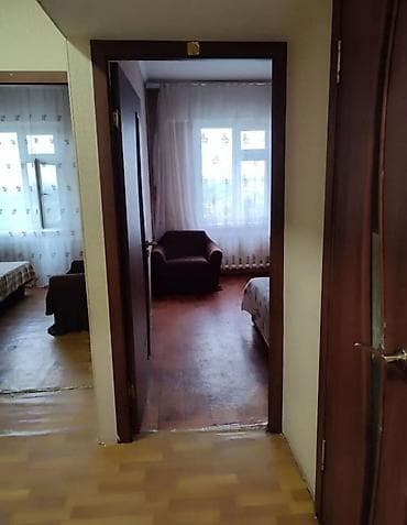 свердлова: 3 комнаты, 65 м², 106 серия, Косметический ремонт — 10