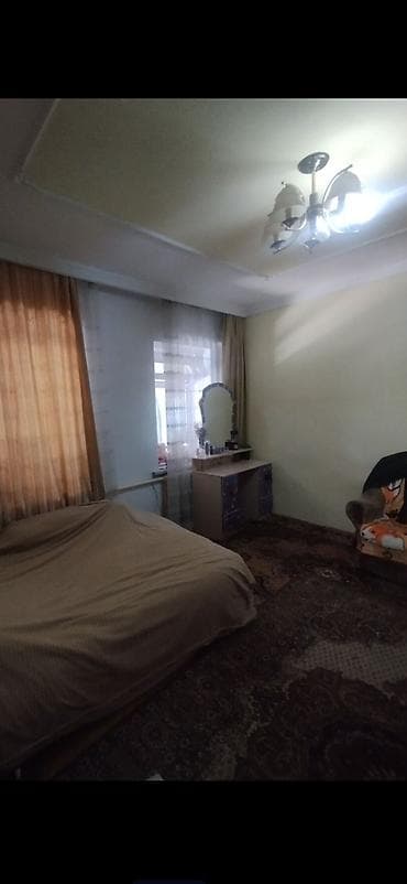 бишкек старый дом: 60 м², 3 комнаты — 7