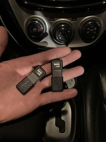 USB‑флешки Hoco 64 GB и 128GB - Компактные флеш‑накопители