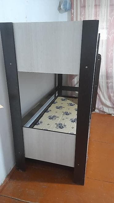 solutions upper: Двухъярусная кровать с ящиками и лестницей - Конструкция: два — 2