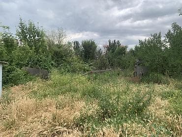 Үйлөр: Продаётся дом с участком 8соток не далеко от города село ленинское по — 7