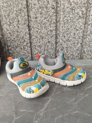 детский мир в бишкеке: Отдам даром — 3